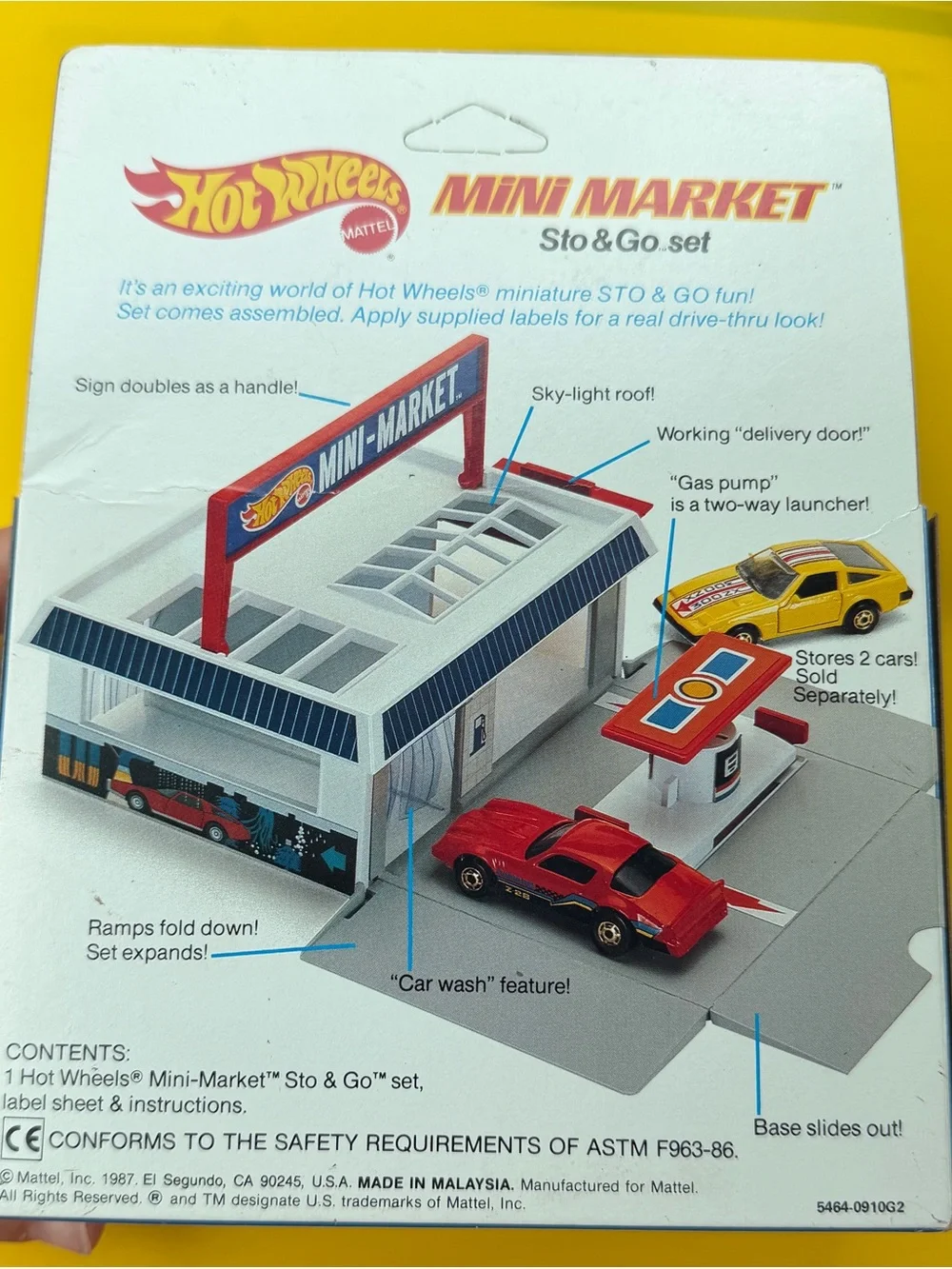 Vintage 1987 Hot Wheels by Mattel Mini Market Sto & Go Set